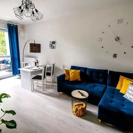 Appartamento Apartament White Ilawa Esterno foto