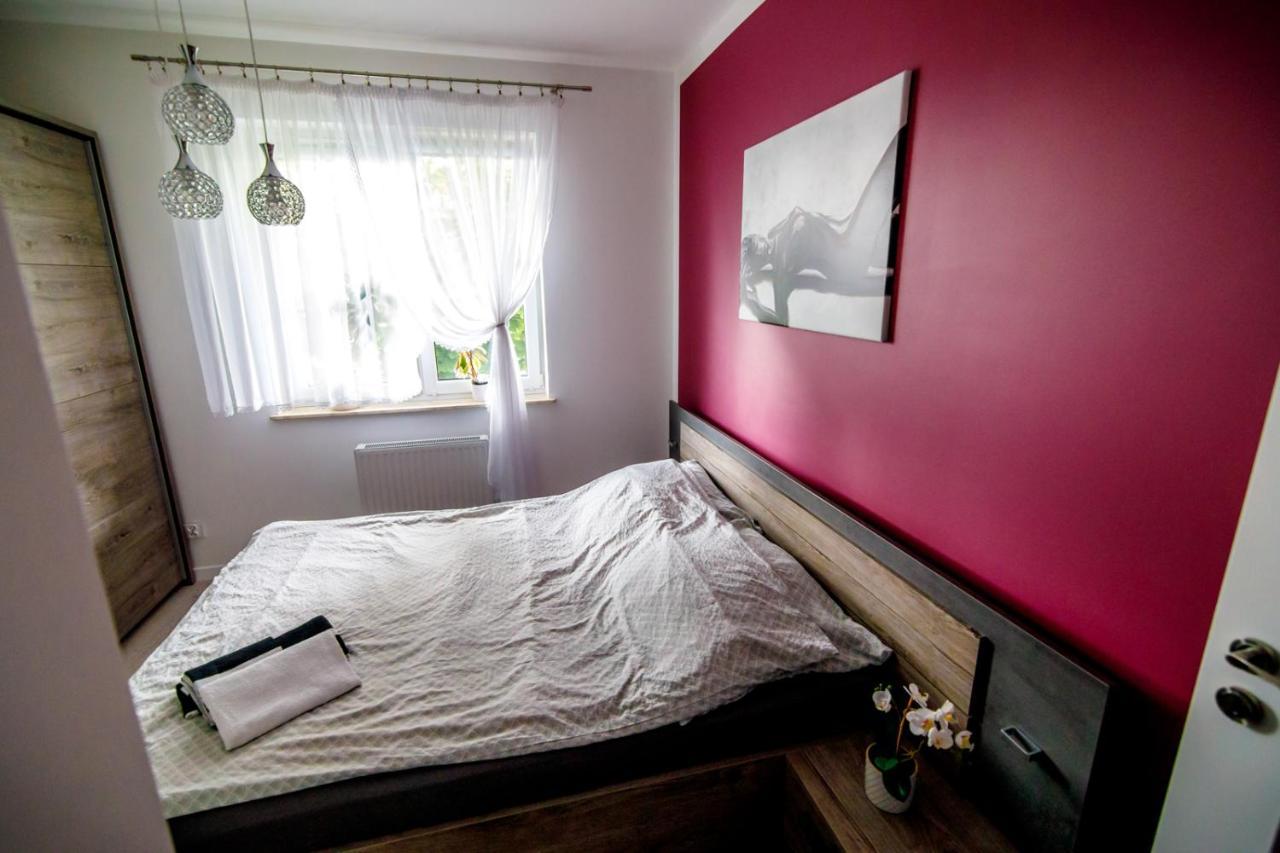Appartamento Apartament White Ilawa Esterno foto