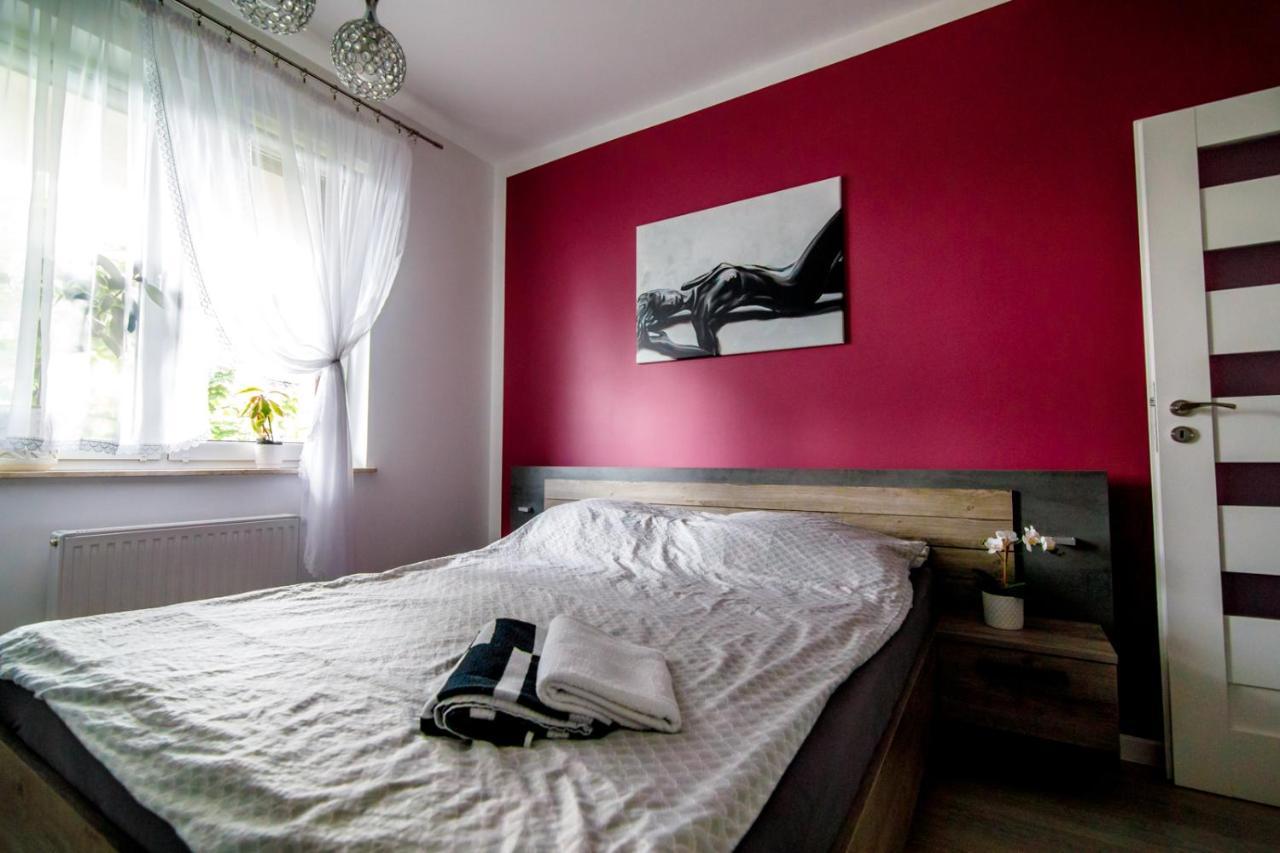 Appartamento Apartament White Ilawa Esterno foto