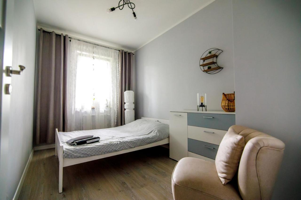 Appartamento Apartament White Ilawa Esterno foto