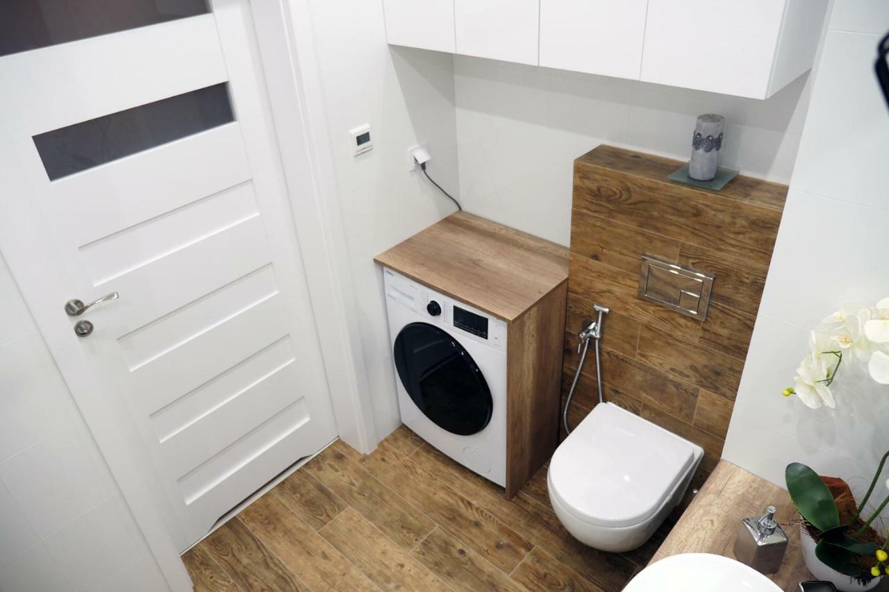Appartamento Apartament White Ilawa Esterno foto